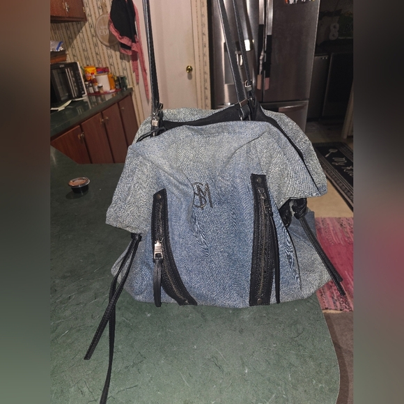 🍂🍁Like new STEVE MADDEN XL DENIM TOTE - Picture 3 of 7